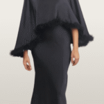 חליפה שכמייה פרווה שחור