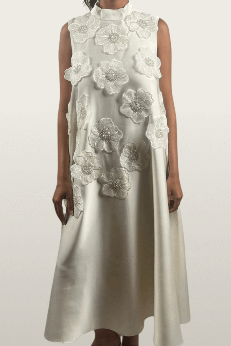 שמלה פרחים חרוזים קרם